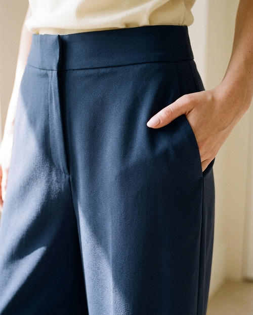 The Easy Monday Trousers — flat front detail