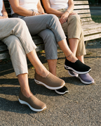 Chestnut, Black and Lavender · park bench
